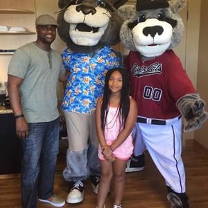 Meet your Posher, Amir